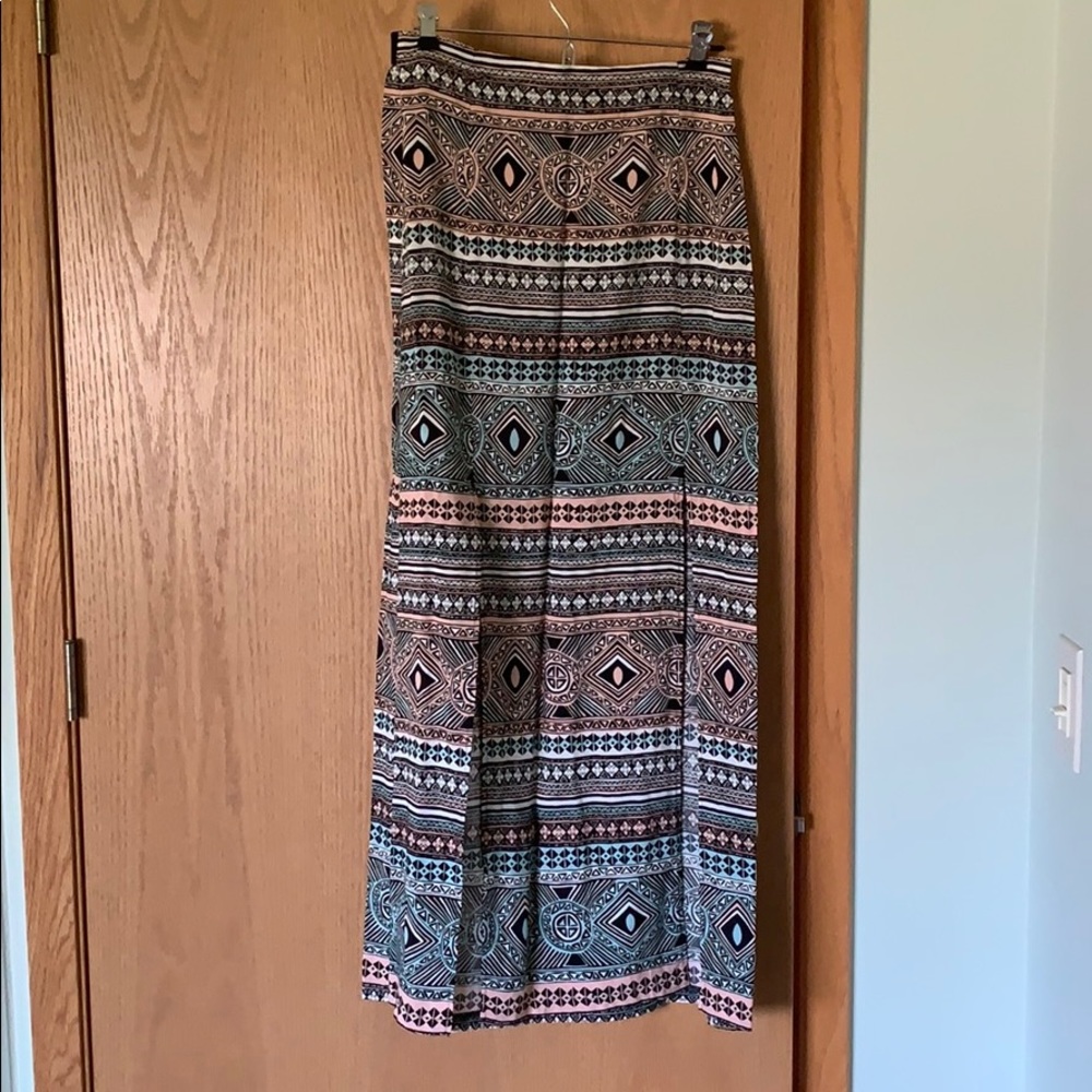 Kendall & Kylie Maxie Skirt